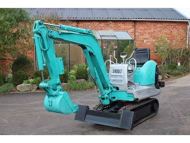 Kobelco - sk007 - minigraafmachine - afbeelding 1 van  20