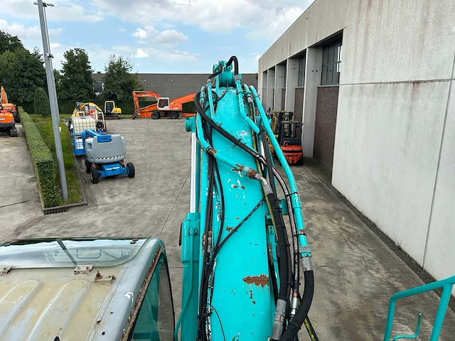 Kobelco - sk235srlc-1e - rupsgraafmachine - 2003 - afbeelding 22 van  51