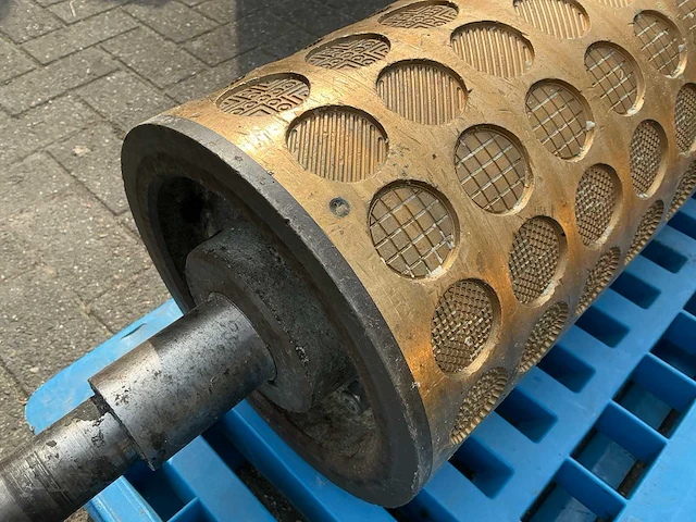 Koekwalsen brons - afbeelding 2 van  2