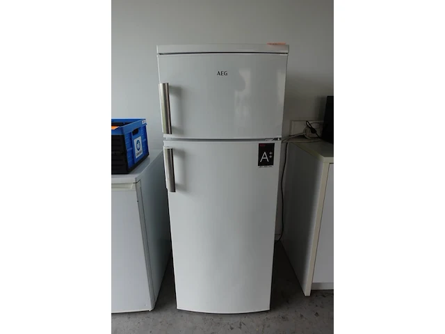 Koel-vries combinatie aeg - afbeelding 1 van  4