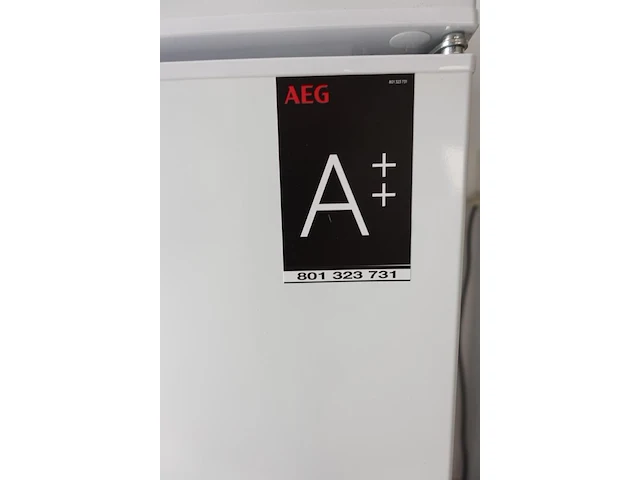 Koel-vries combinatie aeg - afbeelding 2 van  4