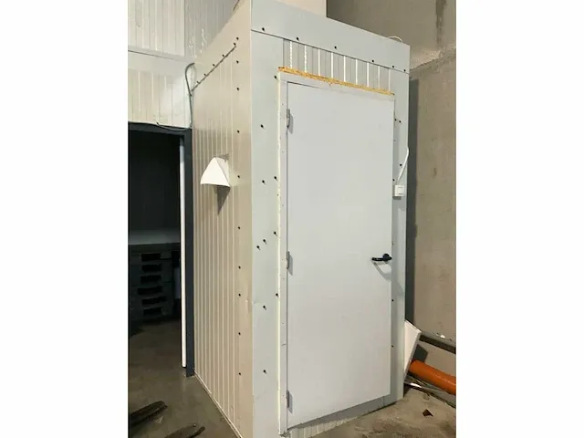 Koelcel met kantoorcombinatie - afbeelding 13 van  32