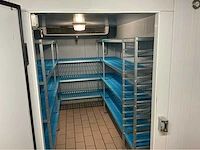 Koelcel met rekken koelcel - afbeelding 1 van  8