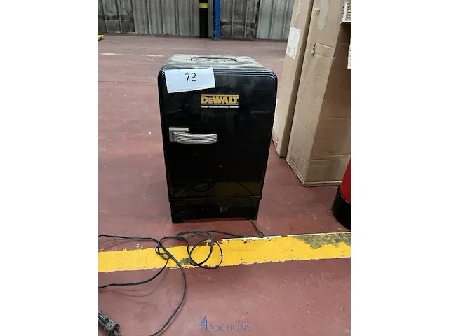 Koelkast dewalt - afbeelding 2 van  4