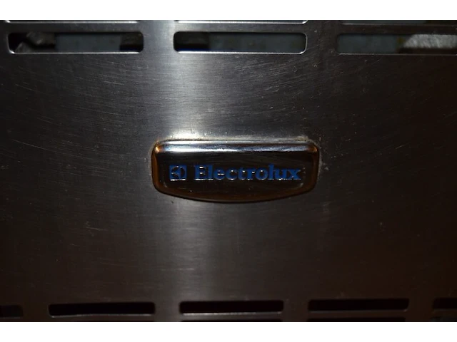 Koelkast electrolux 3 deuren met rvs werkblad afm. 170x70x70 cm - afbeelding 6 van  7