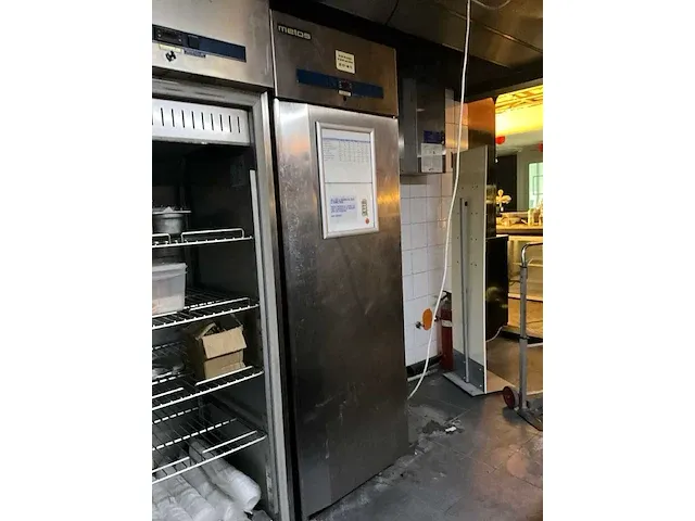 Koelkast metos model a700r tn - afbeelding 2 van  8