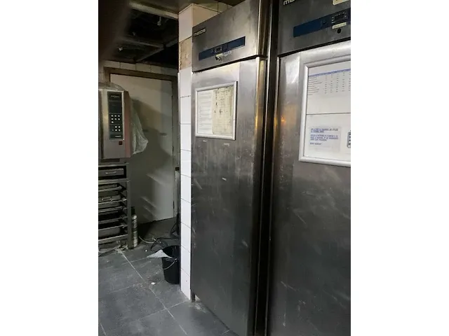 Koelkast metos model a700r tn - afbeelding 1 van  9