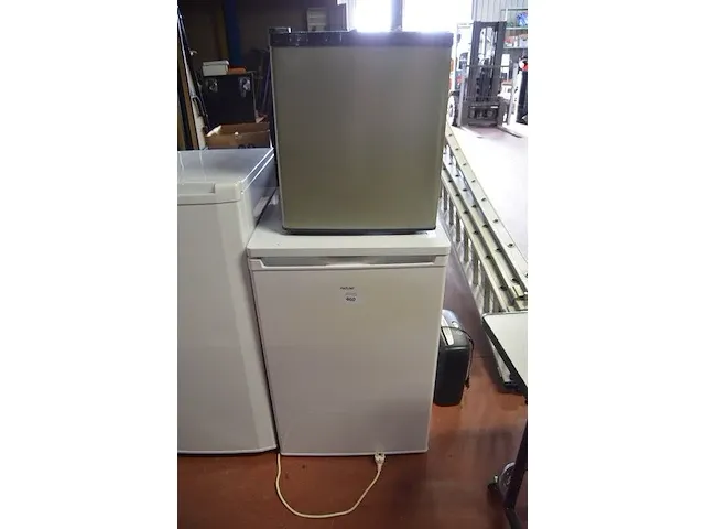 Koelkast tafelmodel proline, mini koelkast model cr-40a (defect) - afbeelding 1 van  9