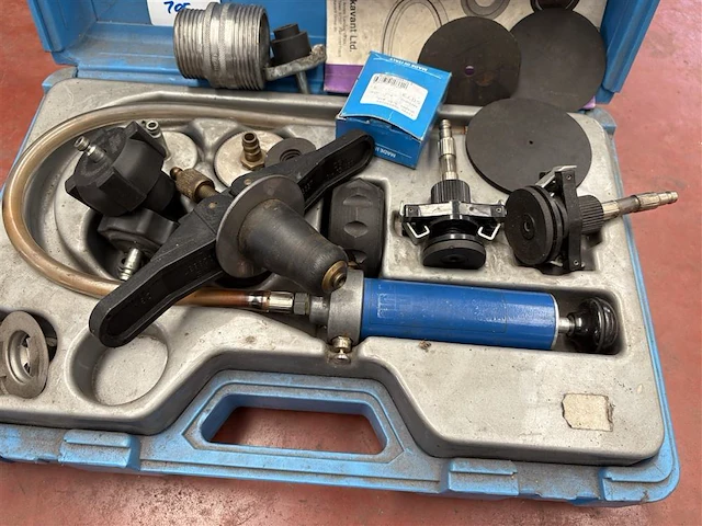 Koelsysteem tester - afbeelding 2 van  4