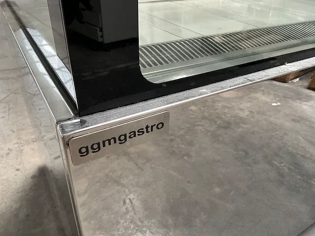 Koelvitrine ggm gastro cake showcase ktg127w - afbeelding 2 van  9