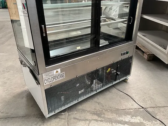 Koelvitrine maxima showcase 400l sq - afbeelding 3 van  8