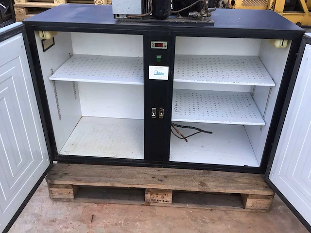 Koelvitrine voor repen - afbeelding 6 van  7
