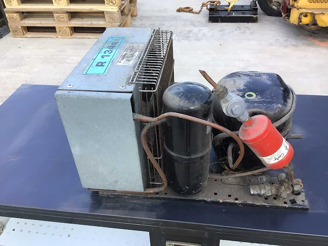 Koelvitrine voor repen - afbeelding 7 van  7