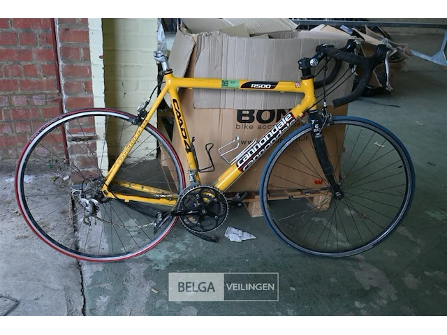 Koersfiets cannondale - afbeelding 1 van  4