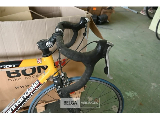 Koersfiets cannondale - afbeelding 4 van  4