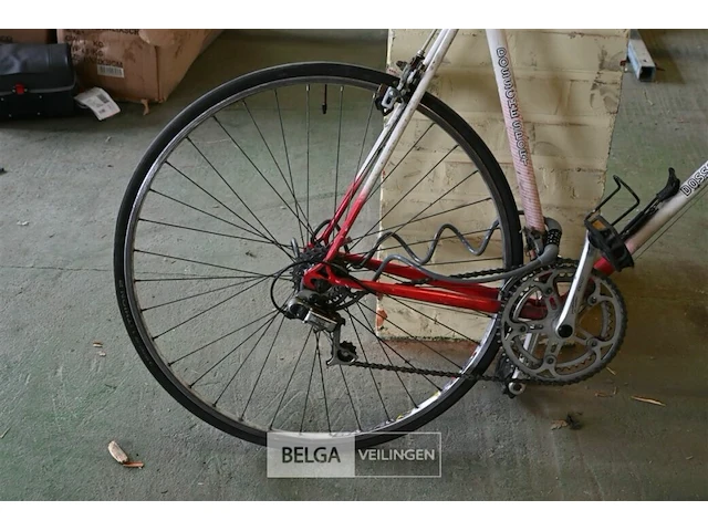 Koersfiets dossche sport - afbeelding 2 van  3