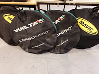 Koersfiets scato + toebehoren - afbeelding 2 van  15