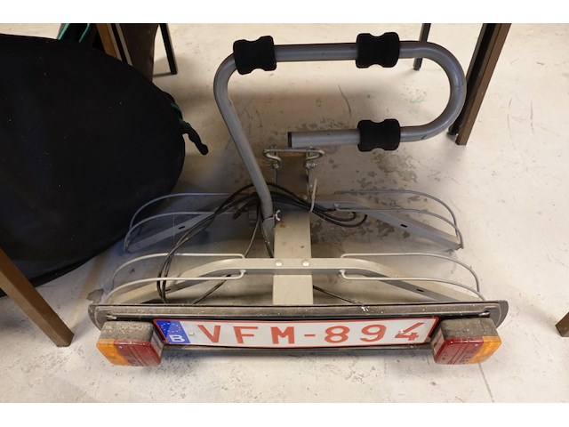 Koersfiets scato + toebehoren - afbeelding 7 van  15