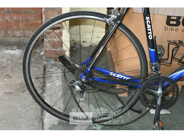 Koersfiets scatto - afbeelding 2 van  4