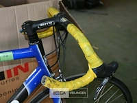 Koersfiets scatto - afbeelding 4 van  4