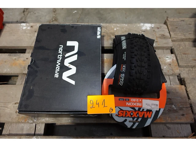 Koersschoenen northwave + band maxiss - afbeelding 1 van  4