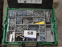 Koffer inhoudend diverse schroeven - afbeelding 1 van  2