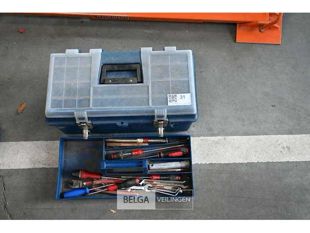 Koffer met gereedschap - afbeelding 2 van  2