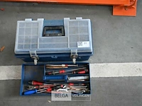 Koffer met gereedschap - afbeelding 2 van  2
