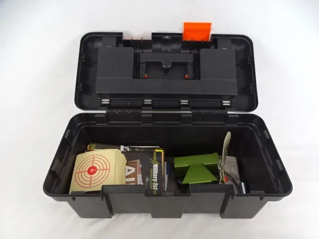 Koffer met schietaccessoires - afbeelding 1 van  3