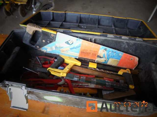 Kofferbak met gereedschap - afbeelding 3 van  4