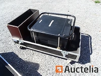 Kofferbak op wielen met full hd 10.000 overheadprojector - afbeelding 1 van  19