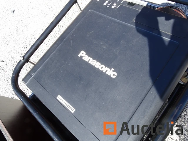 Kofferbak op wielen met full hd 10.000 overheadprojector - afbeelding 18 van  19
