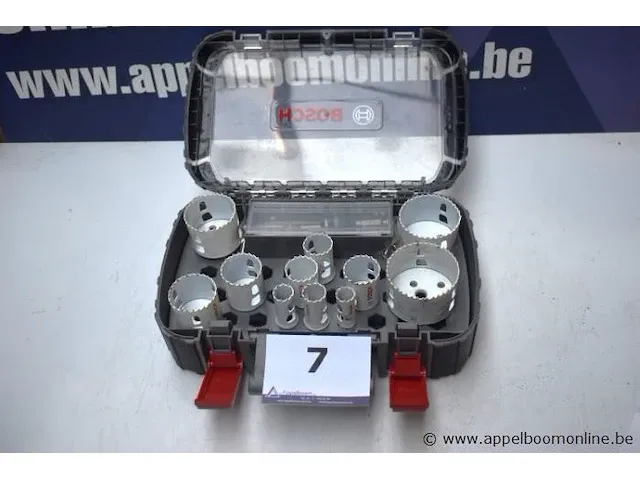 Koffertje inh lot div gatenboren bosch - afbeelding 1 van  2