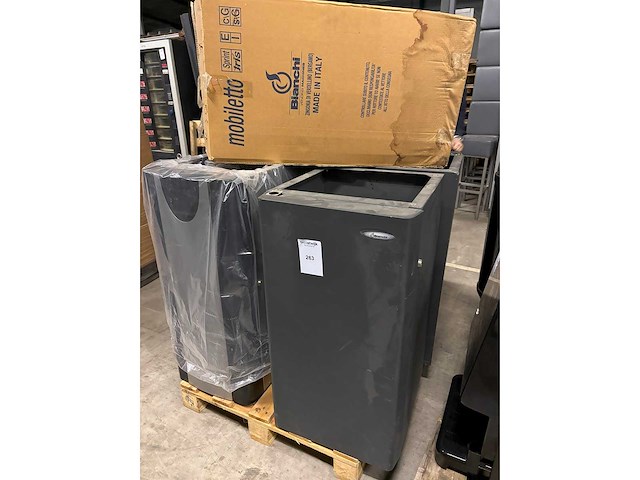 Koffie - automat - afbeelding 3 van  3