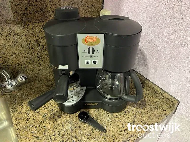 Koffie- en espressomachine - afbeelding 3 van  6