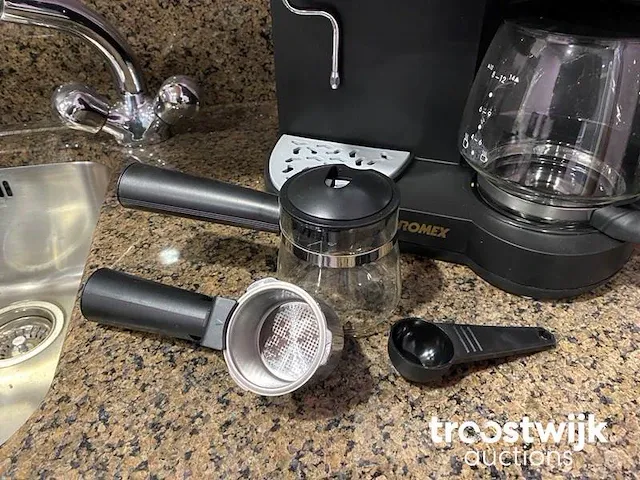Koffie- en espressomachine - afbeelding 6 van  6