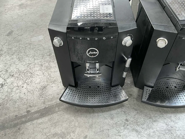 Koffie- & espressomachine jura (2x) - afbeelding 6 van  11