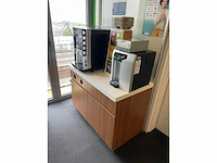 Koffie meubel excl. toestellen en toebehoren - afbeelding 1 van  3