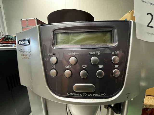 Koffieapparaat delonghi magnifica pronto cappuccino - afbeelding 4 van  4