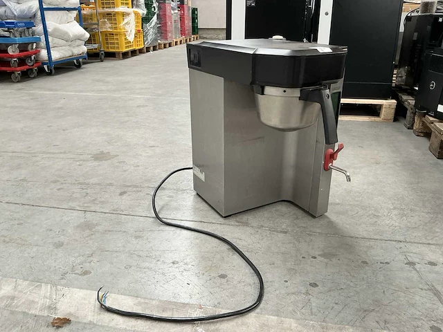 Koffiemachine bravilor - afbeelding 3 van  10