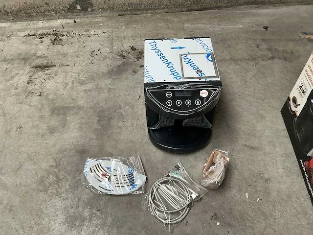 Koffiemachine kaffeekonzepte - afbeelding 3 van  10