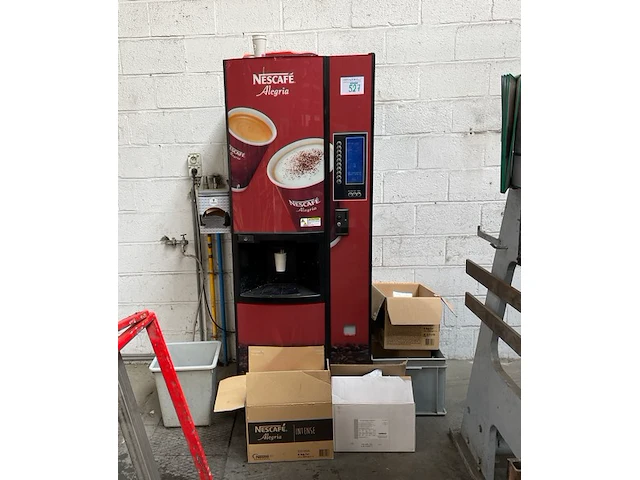 Koffiemachine nescafe - afbeelding 1 van  5