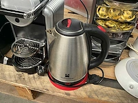 Koffiemachine nespresso en divers toebehoren - afbeelding 4 van  6