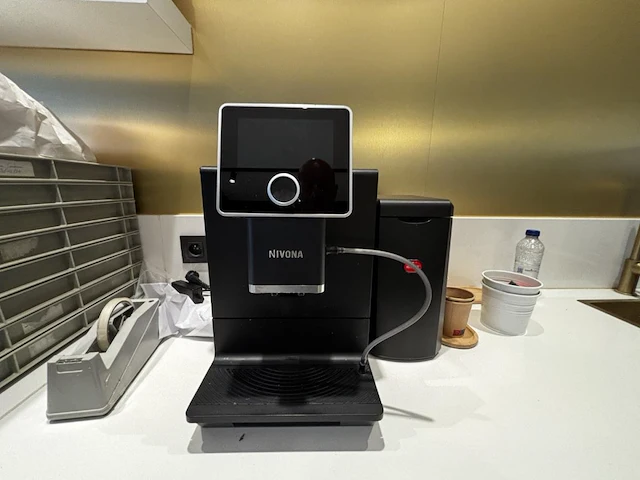 Koffiemachine nivona - afbeelding 1 van  4