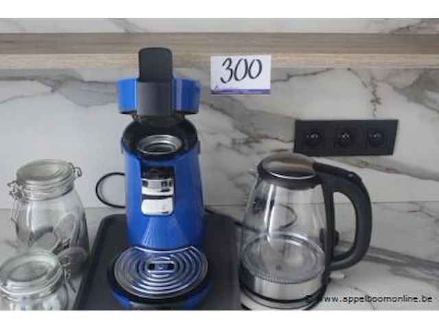 Koffiemachine plus waterkoker - afbeelding 1 van  2