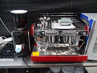 Koffiemachine royal + koffiemaler carimali