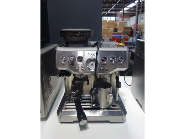 Koffiemachine saga - afbeelding 1 van  3