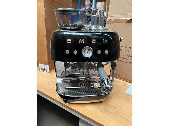 Koffiemachine smeg - afbeelding 7 van  8