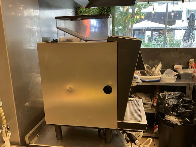Koffiemachine thermoplan black&white3 - afbeelding 3 van  5