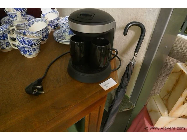 Koffiemachine voor 2 tassen - afbeelding 1 van  1